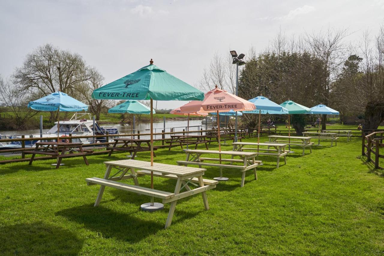 The Fleet Inn Tewkesbury Exteriér fotografie